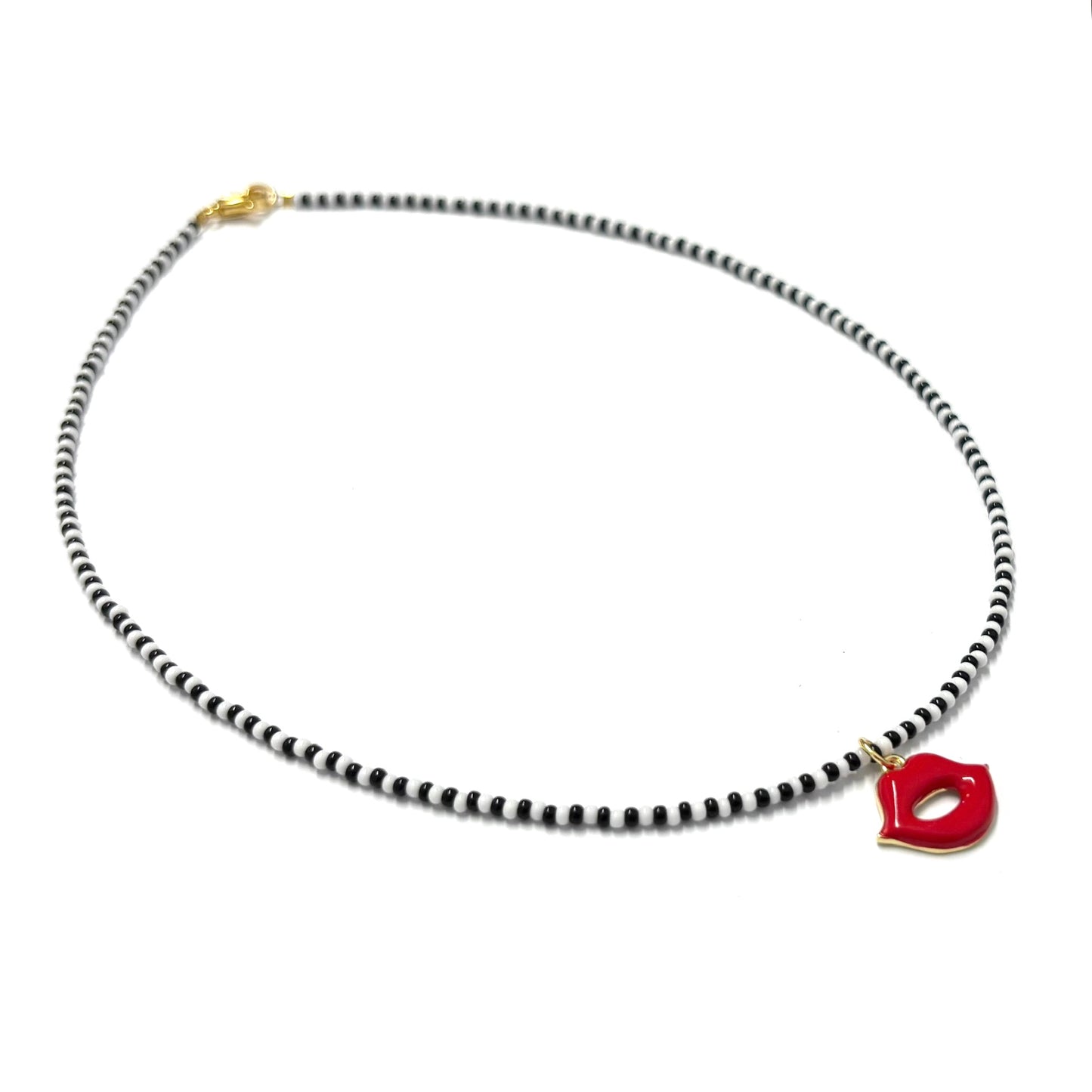 kiki necklace - 'Kiss me Quick'