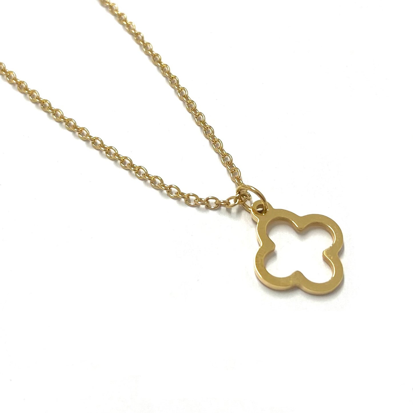 kiki necklace - clover